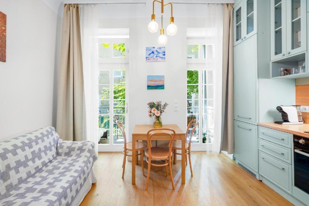 Apartament Vienna Central Apartment Wiedeń